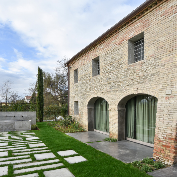 Contemporary country house - Breda di Piave (TV) Italy