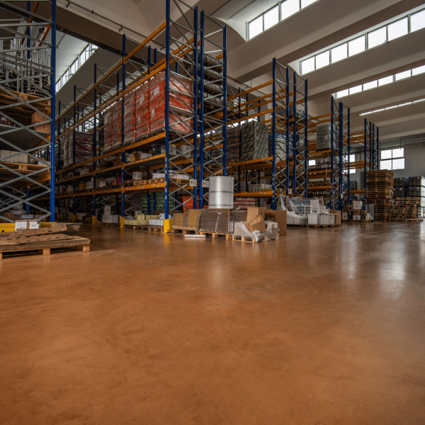Isoplam industrial concrete floors and their characteristics